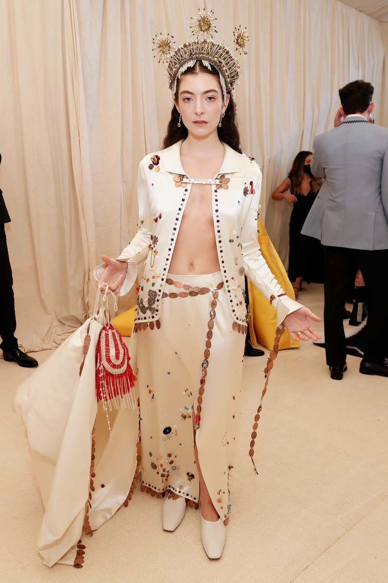 Here Are the Most Talked About Fits at Met Gala 2021 asap rocky rihanna frank ocean robot timothee chalamet kid cudi virgil abloh lil nas x jennifer lopez balenciaga kim kardashian justin bieber hailey bieber hunter shafer evan mock tom browne kendall jenner anna wintour billie eilish naomi osaka gigi hadid gemma chan simu liu iman thom browne