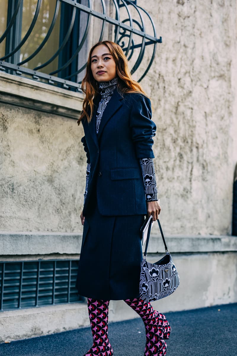 Milan Fashion Week Women's SS22 Street Style spring summer 2022 streetstyle mfw milano camerao moda italy streetwear versace fendi gucci fendace kim jones donatella versace silvia venturini fendi