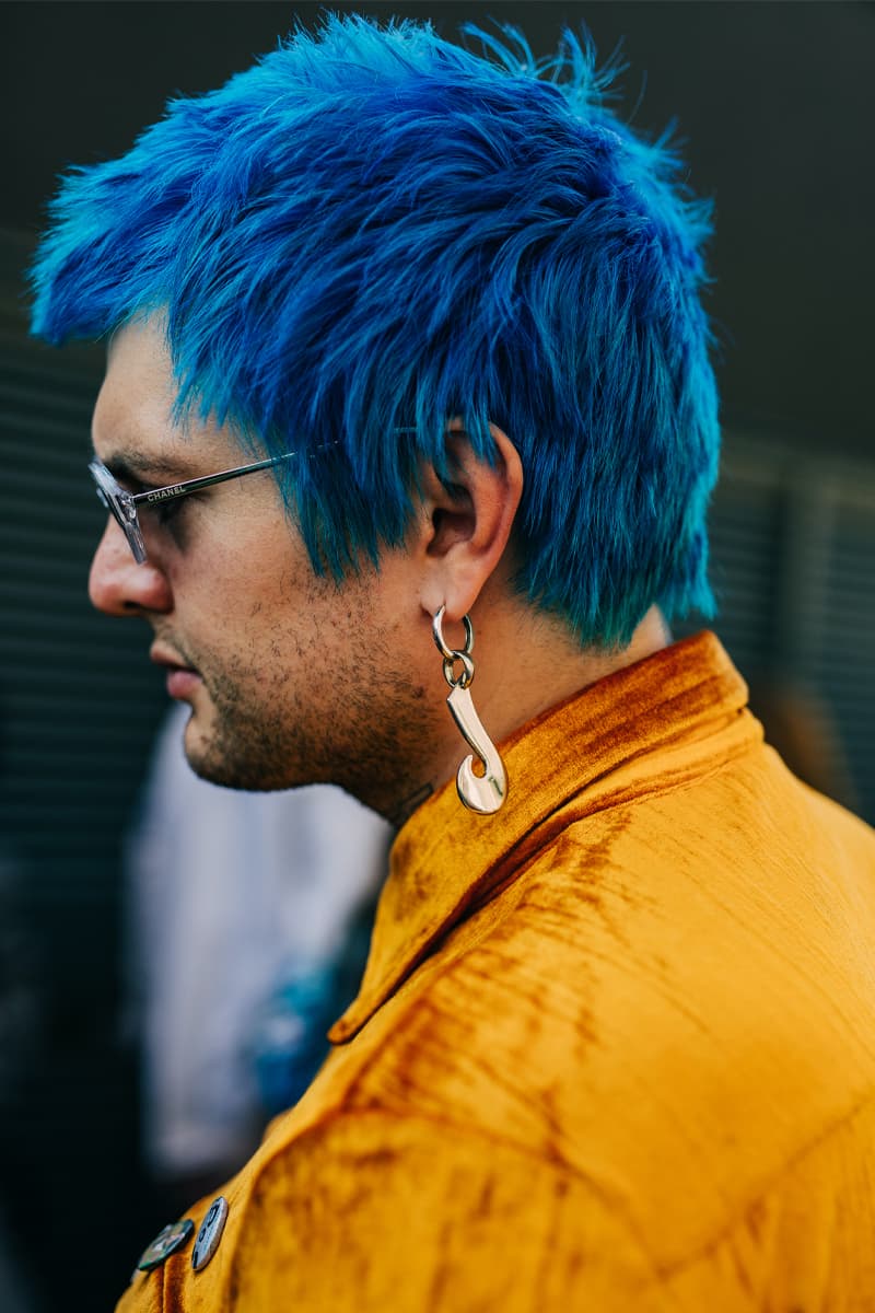 Milan Fashion Week Women's SS22 Street Style spring summer 2022 streetstyle mfw milano camerao moda italy streetwear versace fendi gucci fendace kim jones donatella versace silvia venturini fendi