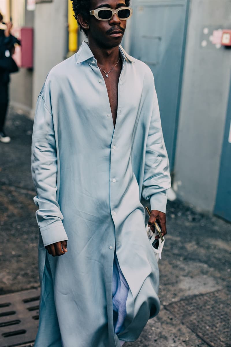 Milan Fashion Week Women's SS22 Street Style spring summer 2022 streetstyle mfw milano camerao moda italy streetwear versace fendi gucci fendace kim jones donatella versace silvia venturini fendi