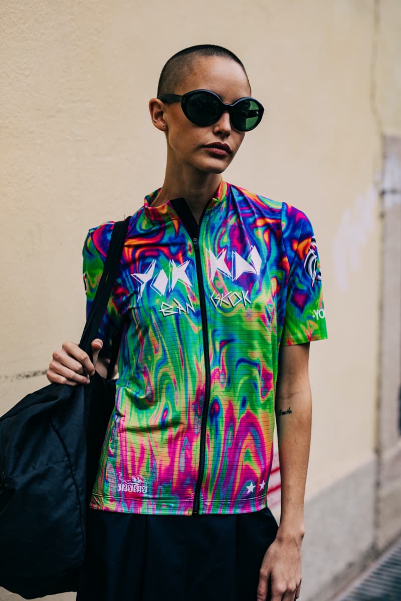 Milan Fashion Week Women's SS22 Street Style spring summer 2022 streetstyle mfw milano camerao moda italy streetwear versace fendi gucci fendace kim jones donatella versace silvia venturini fendi