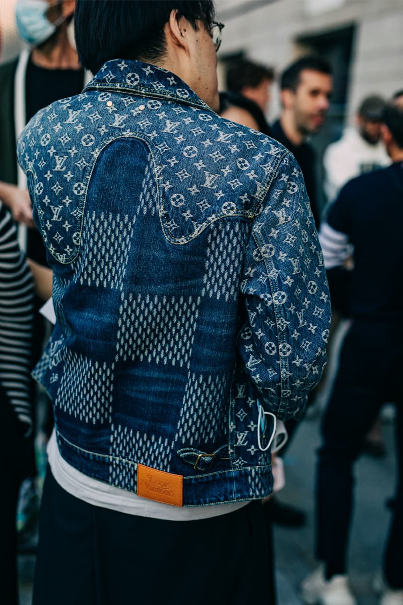 Milan Fashion Week Women's SS22 Street Style spring summer 2022 streetstyle mfw milano camerao moda italy streetwear versace fendi gucci fendace kim jones donatella versace silvia venturini fendi