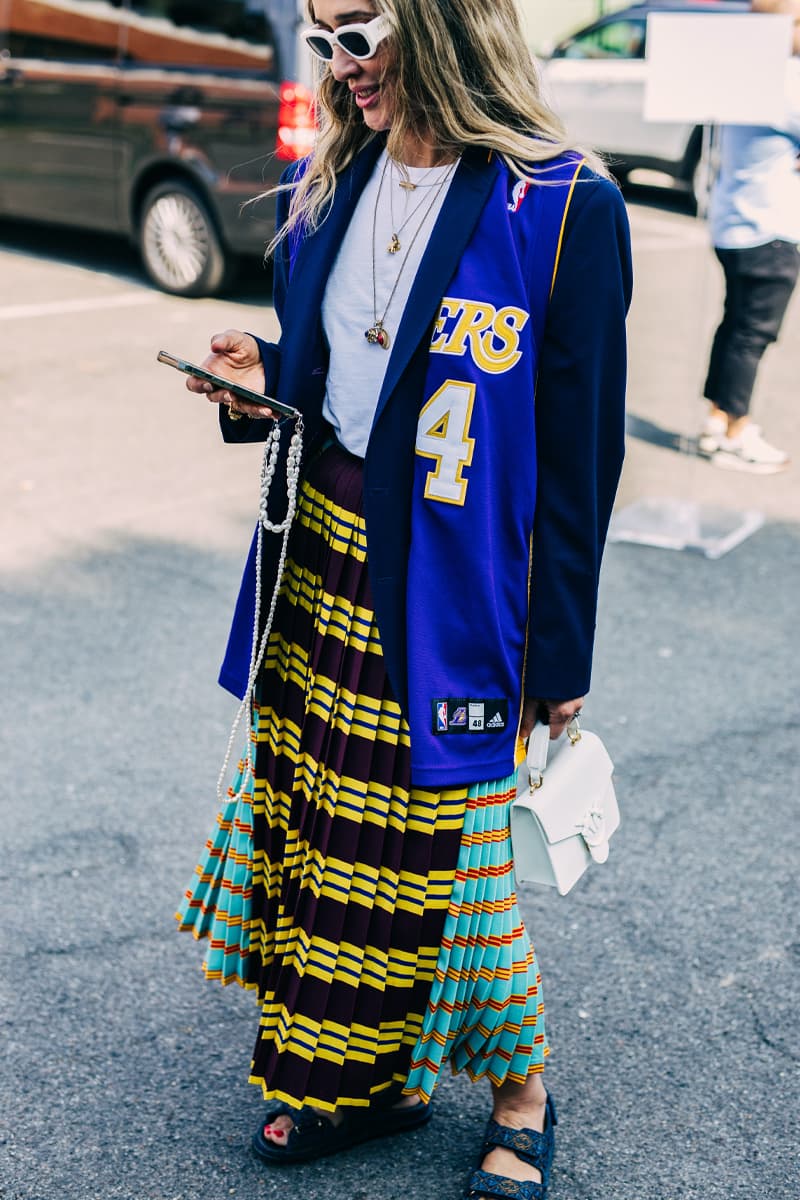 Milan Fashion Week Women's SS22 Street Style spring summer 2022 streetstyle mfw milano camerao moda italy streetwear versace fendi gucci fendace kim jones donatella versace silvia venturini fendi 