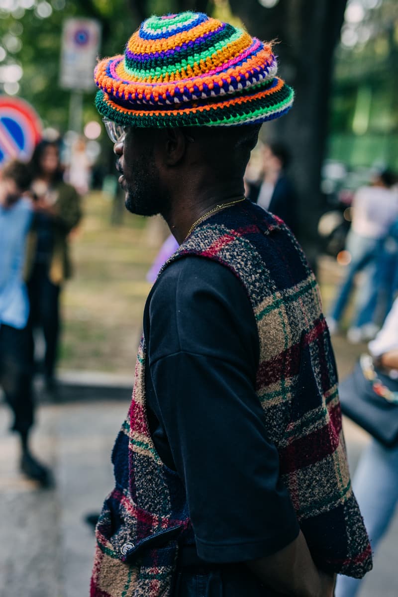 Milan Fashion Week Women's SS22 Street Style spring summer 2022 streetstyle mfw milano camerao moda italy streetwear versace fendi gucci fendace kim jones donatella versace silvia venturini fendi 