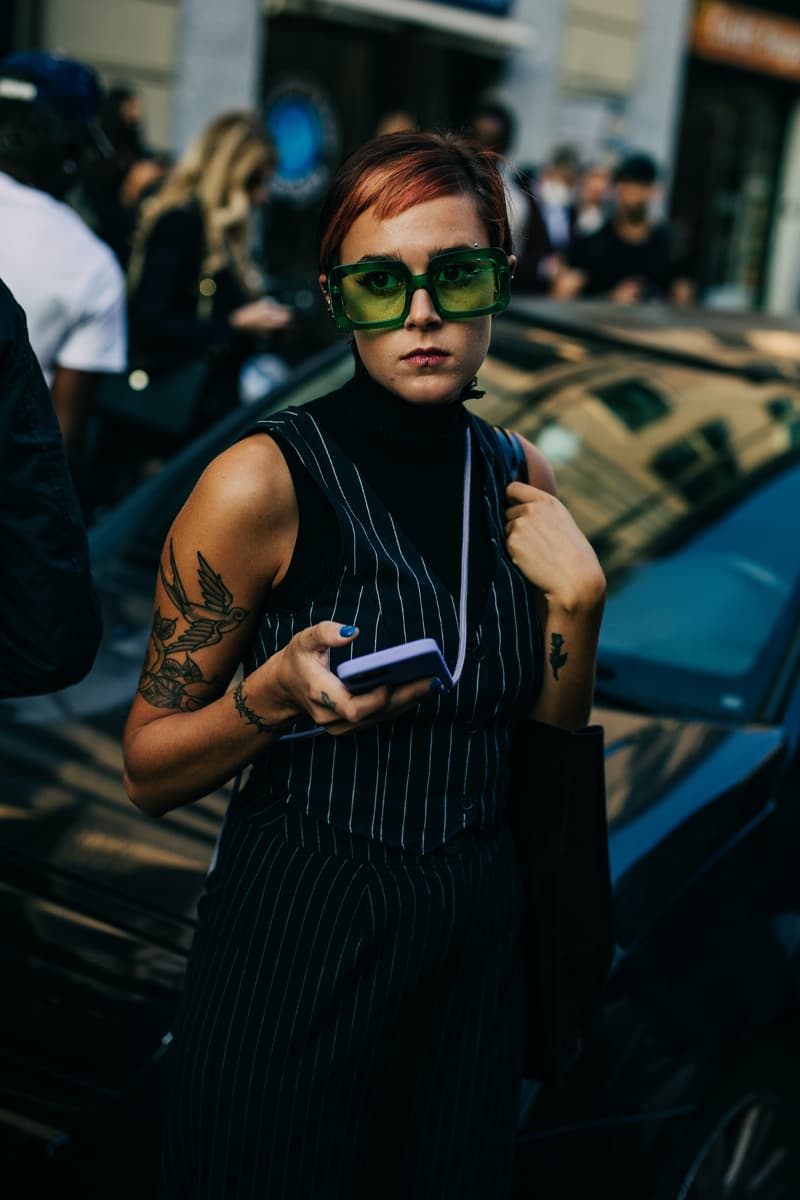 Milan Fashion Week Women's SS22 Street Style spring summer 2022 streetstyle mfw milano camerao moda italy streetwear versace fendi gucci fendace kim jones donatella versace silvia venturini fendi 