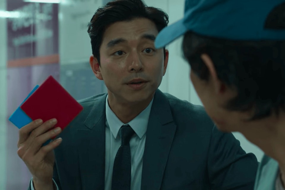 https%3A%2F%2Fhypebeast.com%2Fimage%2F2021%2F09%2Fnetflix original series squid game gong yoo casting behind 000