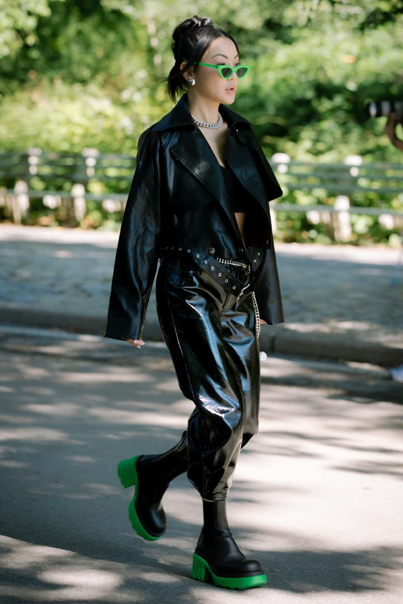 New York Fashion Week SS22 Street Style Looks Audacious Patterns and Vibrant Hues Inform New York Fashion Week SS20 Street Style spring summer 2022 new york city fashion nyc streetstyle moschino monse philip lim peter do prabal gurung nike dunks thom browne peter do proenza schouler