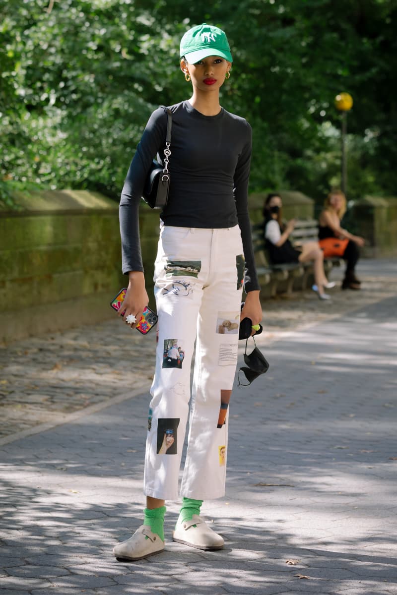 New York Fashion Week SS22 Street Style Looks Audacious Patterns and Vibrant Hues Inform New York Fashion Week SS20 Street Style spring summer 2022 new york city fashion nyc streetstyle moschino monse philip lim peter do prabal gurung nike dunks thom browne peter do proenza schouler