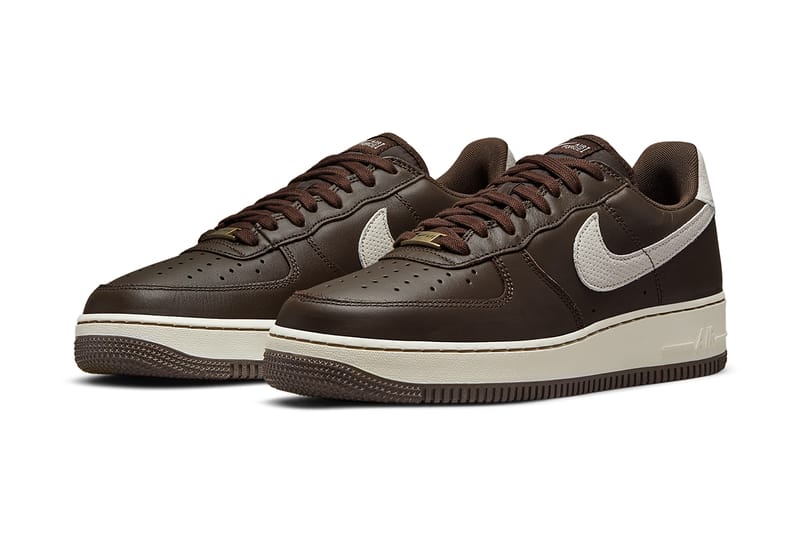 dark brown af1