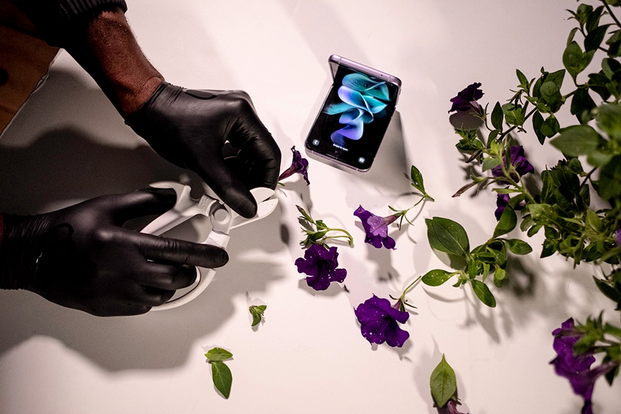 art galaxy flip 3 phone video artist custom flower floral cellphone smartphone app network