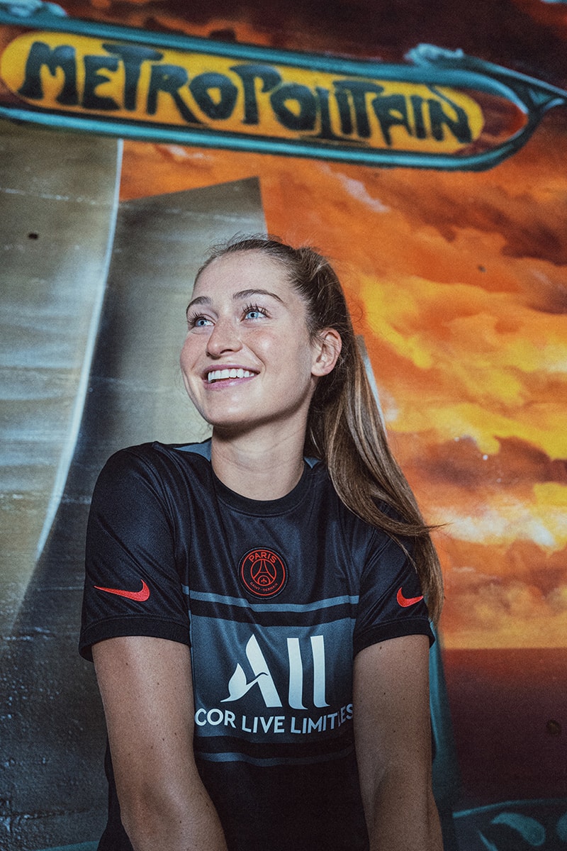paris saint germain psg third kit nike football soccer lionel messi neymar mbappe details information