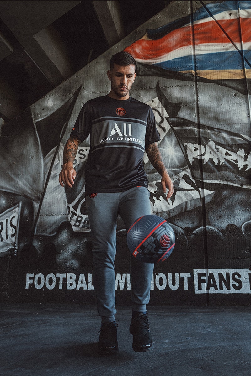 paris saint germain psg third kit nike football soccer lionel messi neymar mbappe details information