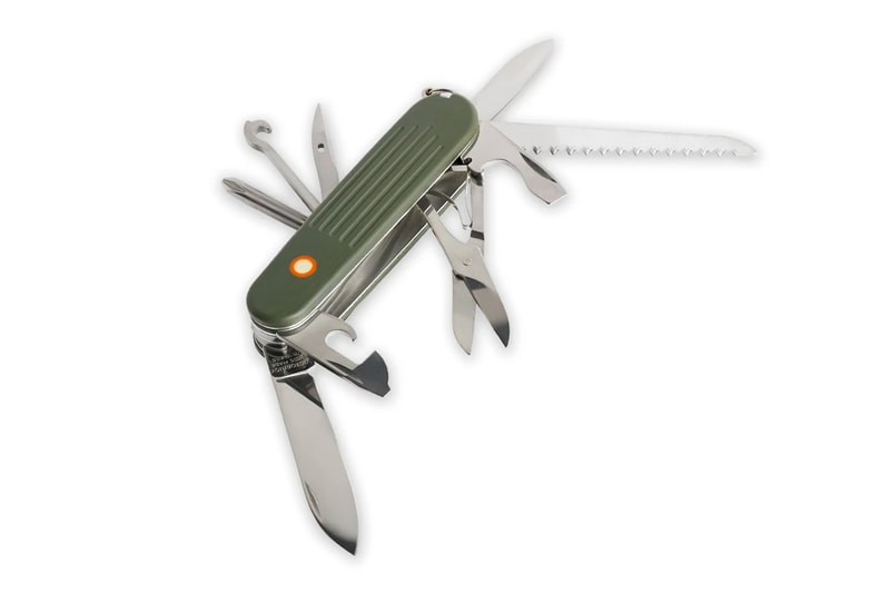 How To Create A Custom Swiss Army Knife