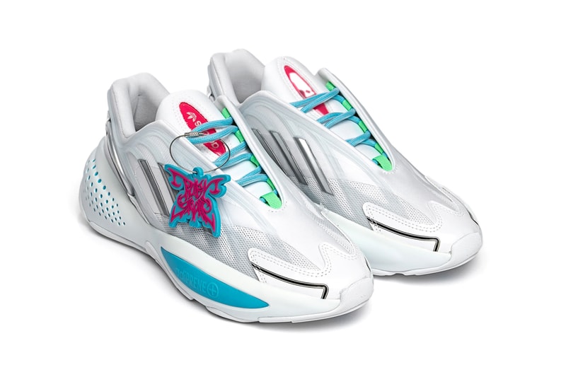 RUBY 9100M x adidas Consortium Ozrah gx8435 Collaboration Transhuman Human Posthuman CGI Character Butterfly Digital Artist Stylist Avatar Product color Cloud White / Silver Metallic / Shock Pink