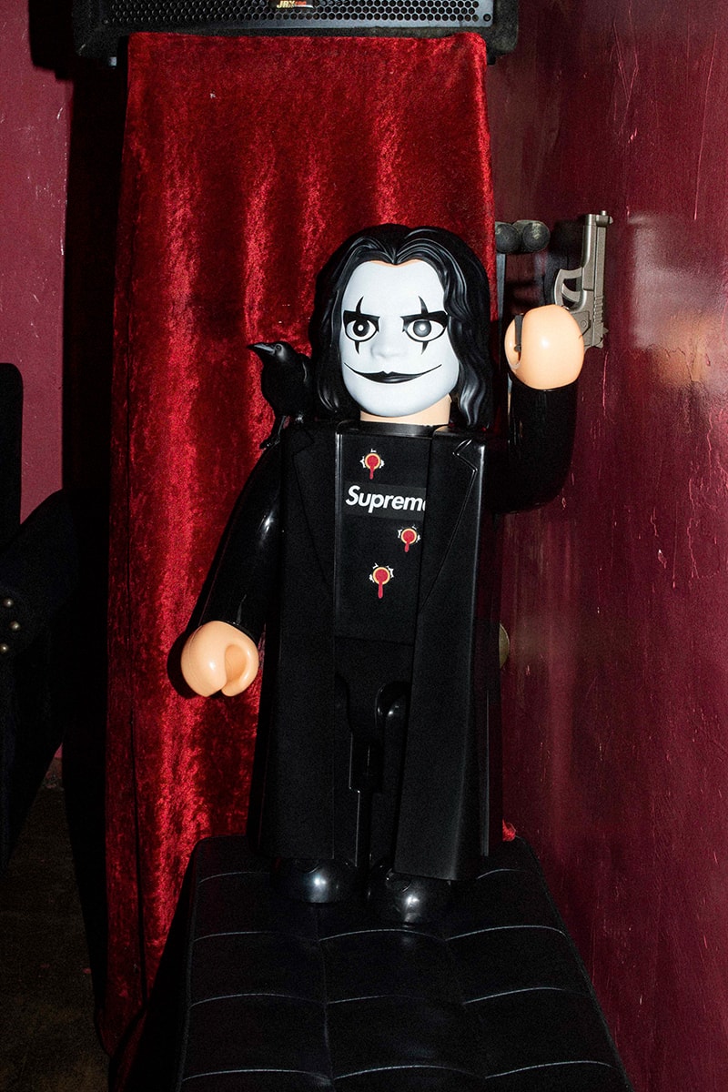 The Crow Supreme Fall 2021 Collaboration Release Info Date Buy James O’Barr Medicom Toy Kubrick