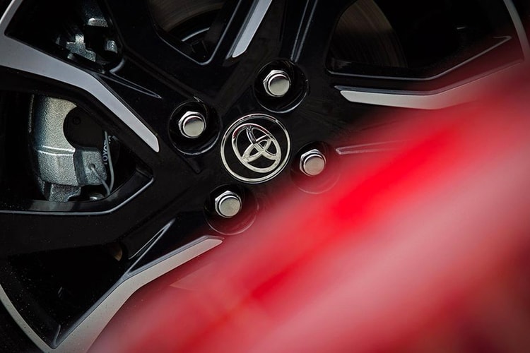 Toyota CEO Warns Full Transition to Electric Vehicles Could Leave Millions of Japanese Workers Out of Jobs