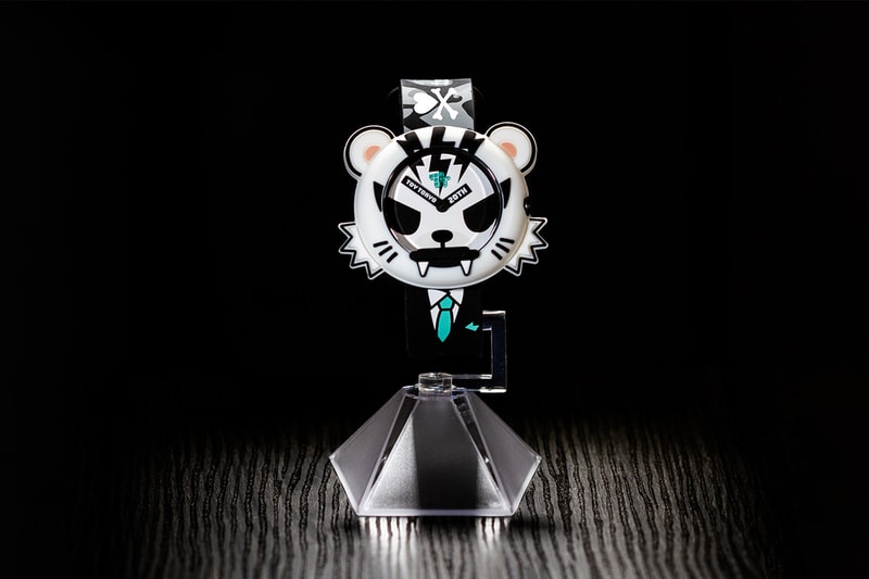 ron english designer toy figurine new york watch 