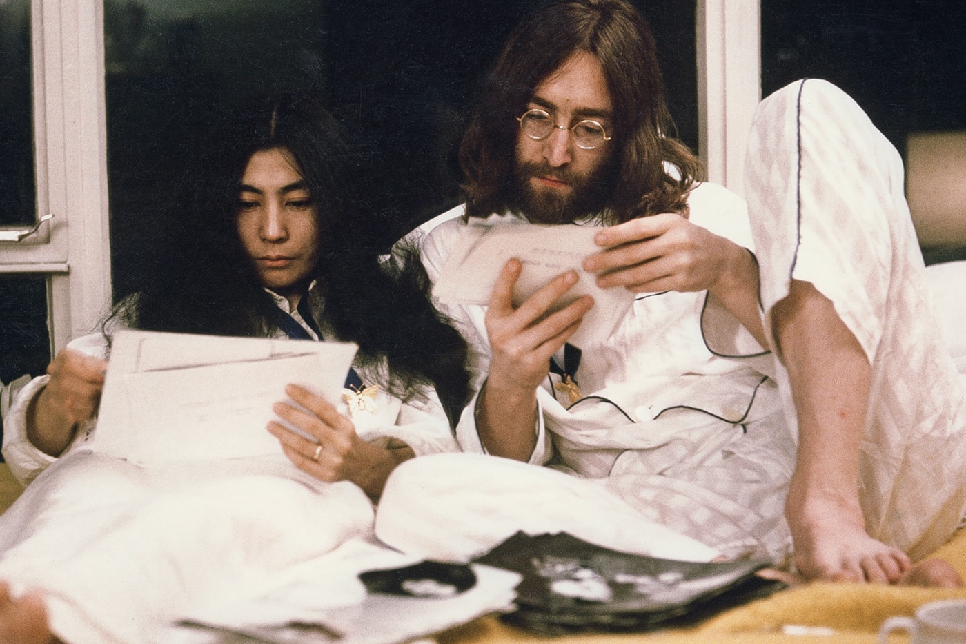 Unreleased John Lennon yoko Ono Radio Peace Performance auction 60,000 USD copenhagen denmark