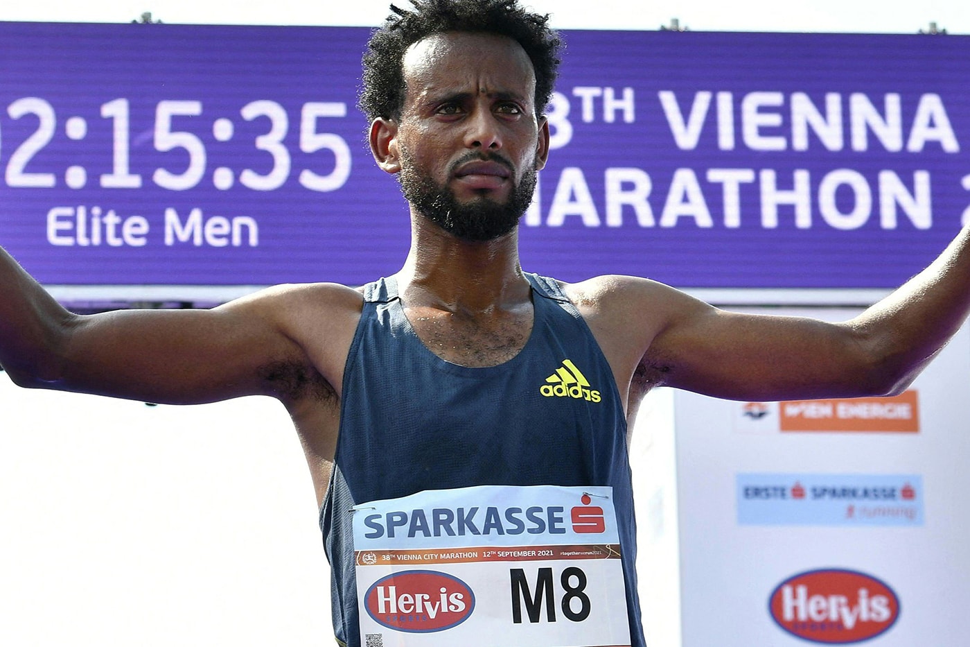 Vienna Marathon Winner Disqualified For Shoes