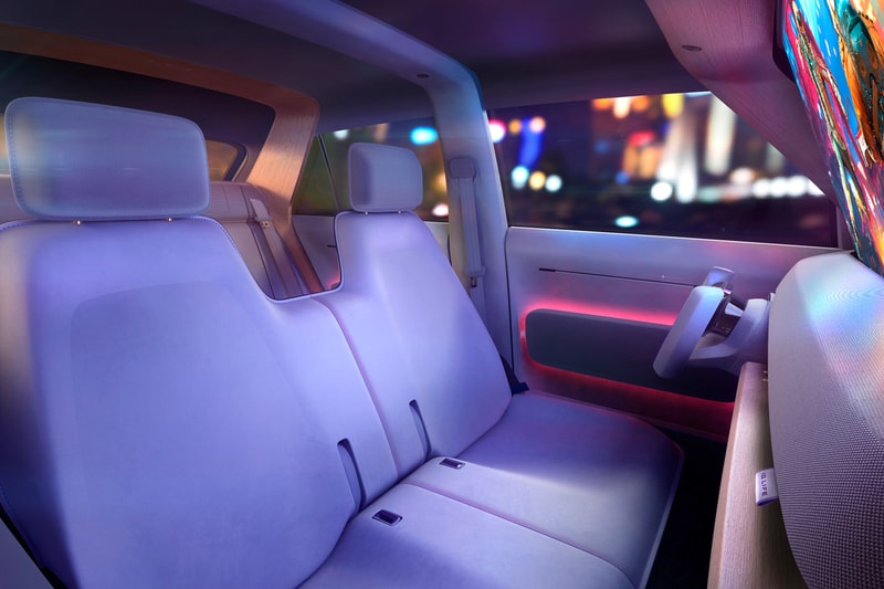 Volkswagen ID. LIFE Electric City Car Small EV Motor Show IAA MOBILITY 2021 Compact Crossover Mini Sustainability Concepts