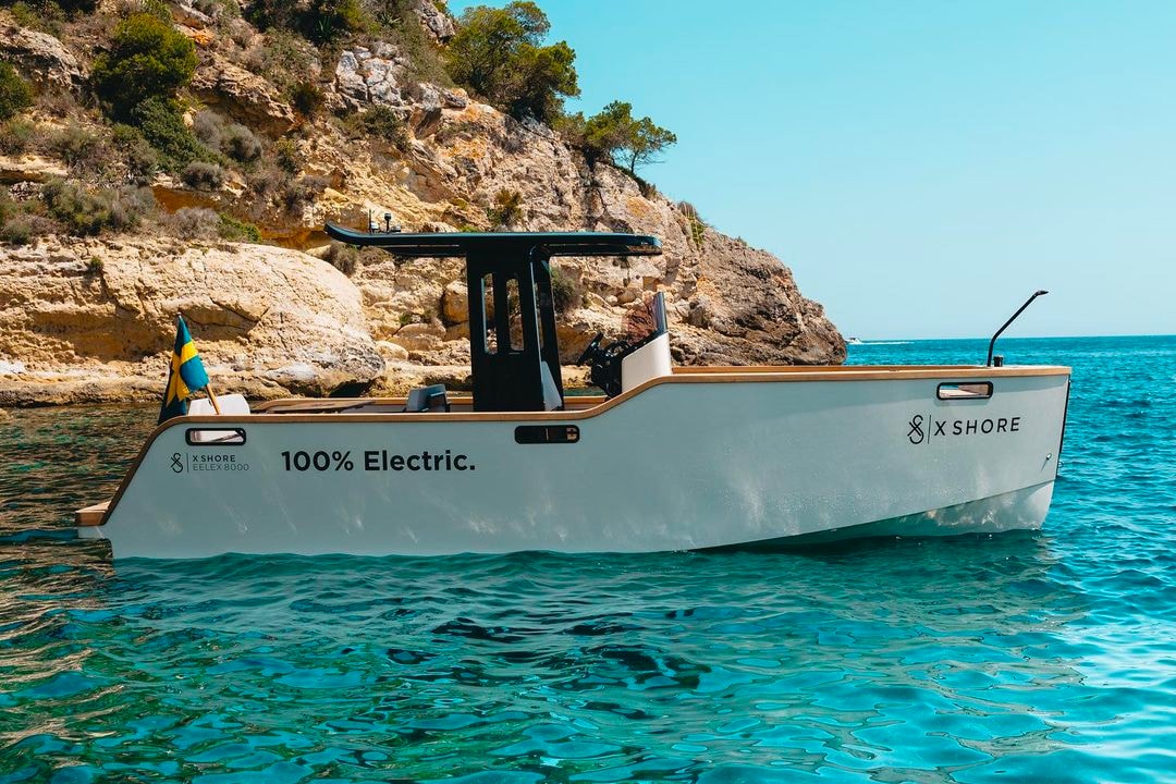 X SHORE Eelex 8000 Electric Boat Info