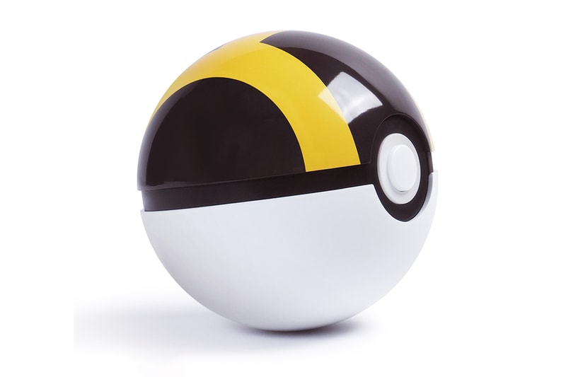 zavvi the wand company Pokémon ultra ball die cast premium replica toy collectible display grade 
