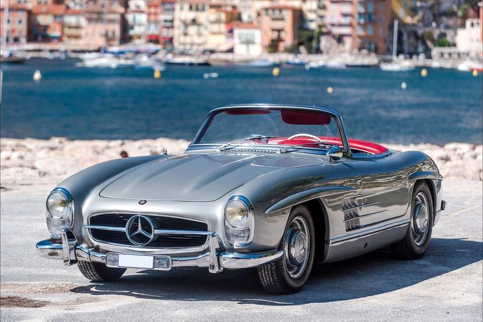 Sotheby S Offers 1957 Mercedes Benz Sl Roadster Hypebeast