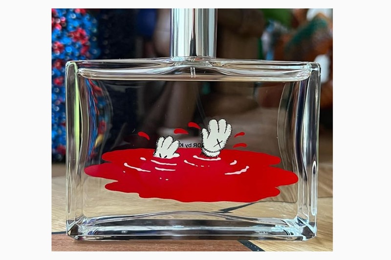 KAWS x COMME des GARÇONS MIRROR Fragrance Perfume Dover Street Parfums Market Paris