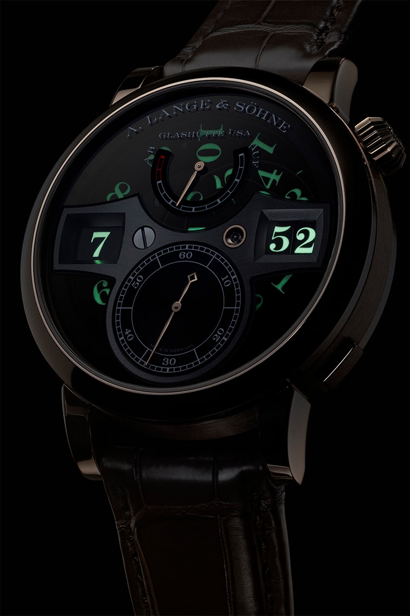 A. Lange & Söhne Upgrades Zeitwerk With Extended Power Reserve Honeygold case and Lumen Spec