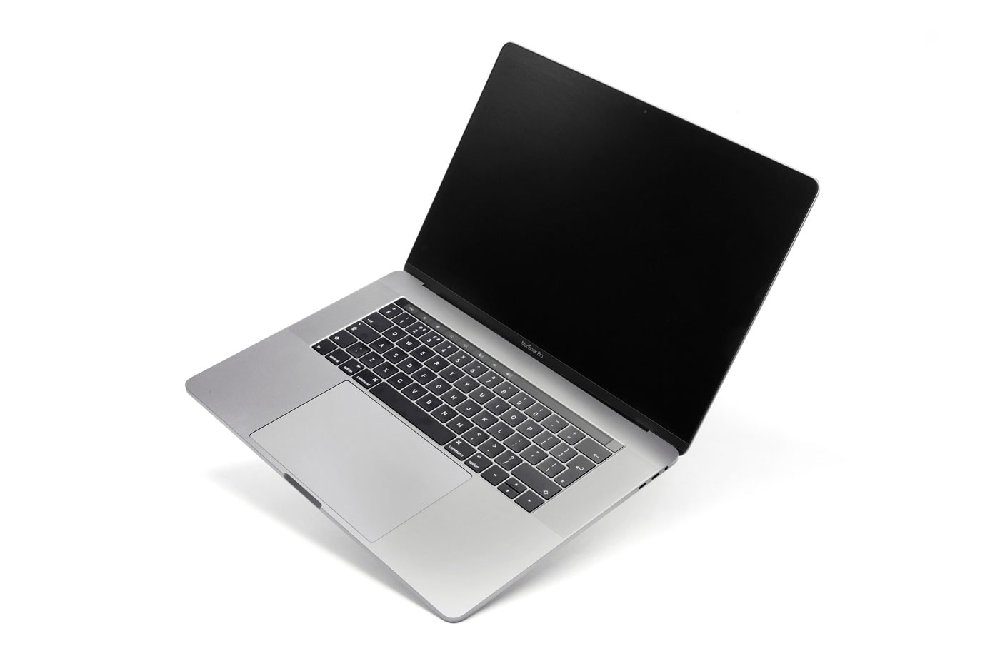 Apple MacBook Pro с полной спецификацией, цена 6000 долларов США, твердотельный накопитель емкостью 8 ТБ