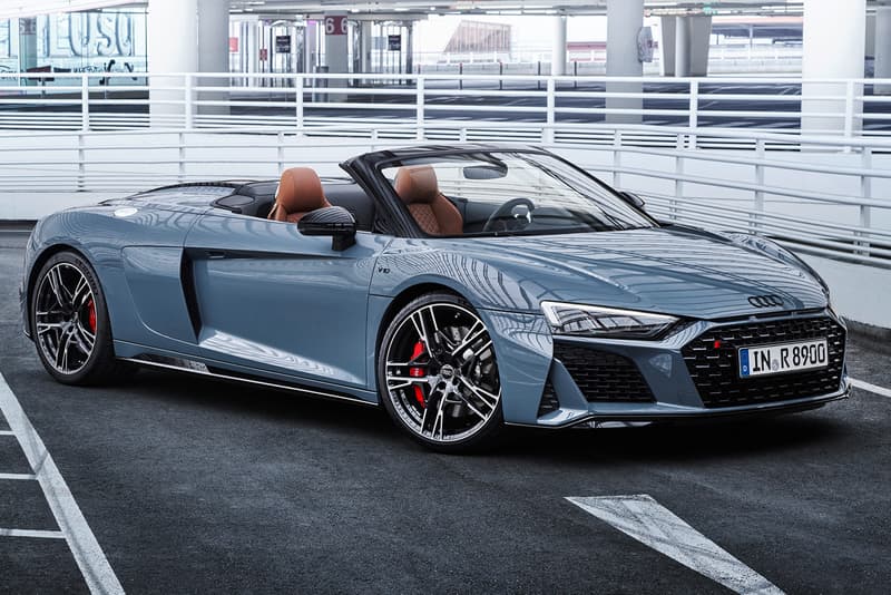 Audi R8 V10 Performance RWD Rear Wheel Drive 2021 Update Coupé Spyder Lamborghini Engine German Supercar Performance Speed Power Price