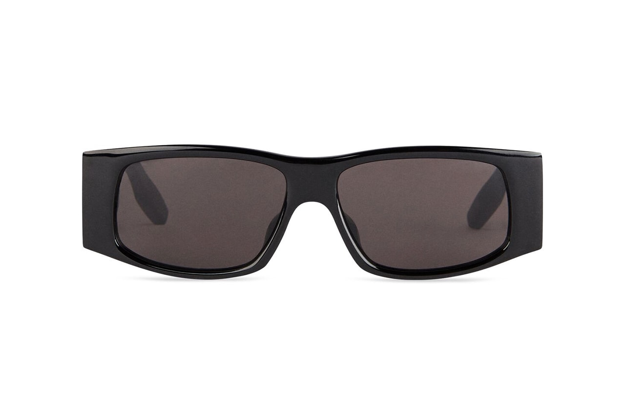Balenciaga LED Frame Sunglasses Black Color Changing Logo Demna Gvasalia Fall Winter 2021 $1,035 USD Expensive Luxury Glasses Eyewear 