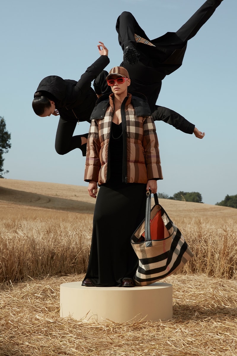 Burberry Fall/Winter 2021 Outerwear Looks Info release where to buy 