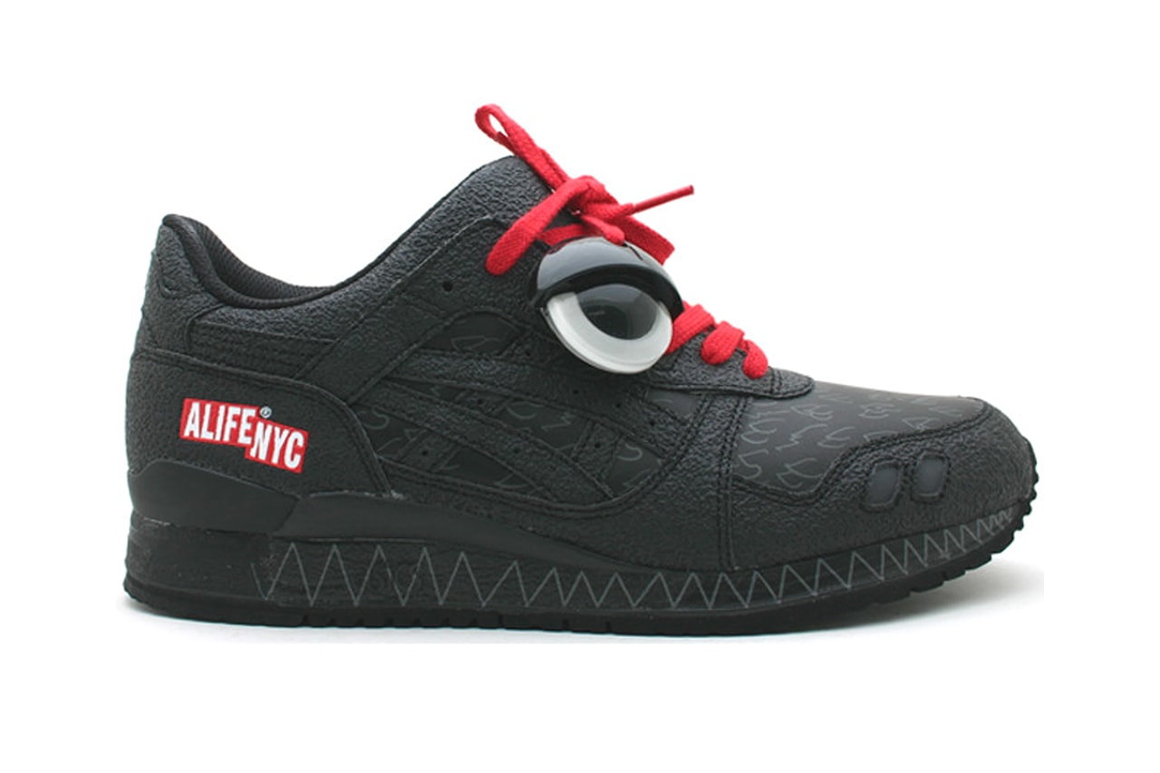 melhores tênis de halloween calçados nike sb dunk low day fo the dead freddy krueger asics alife gel lyte iii green black monster brain dead trabuco max off white nike blazer mid all hallows vans grim reaper vans um pesadelo antes do natal skool slip on sk8 hi amiri skel top adidas forum low superstar engraçado clown dark com múmia reebok exo fit clean hi stranger things isca nike air force 1 low skeletal