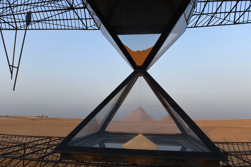 Giza Egypt Pyramids "Forever is Now" Art Exhibition UNESCO Simon Watson Art D'Égypte