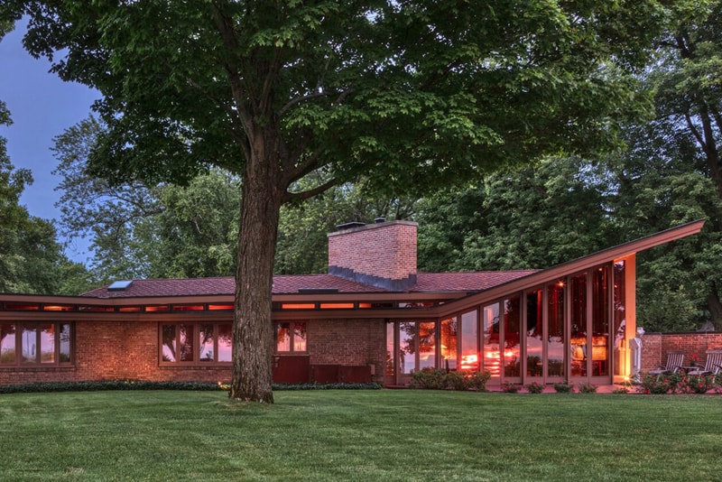 Lake Michigan Home Designed By Frank Lloyd Wright Hits The Market For The First Time In Quarter of A Century