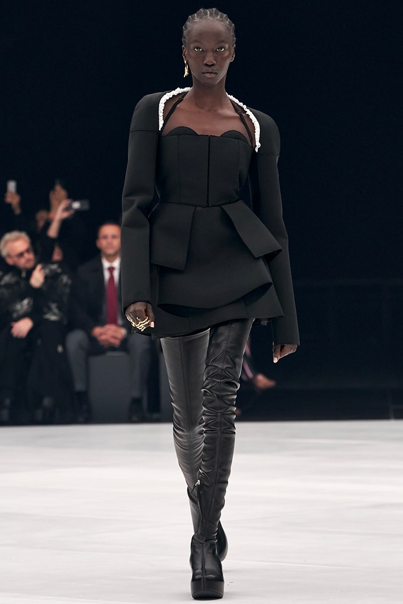 Givenchy Spring Summer 2022 Paris Fashion Week Runway 