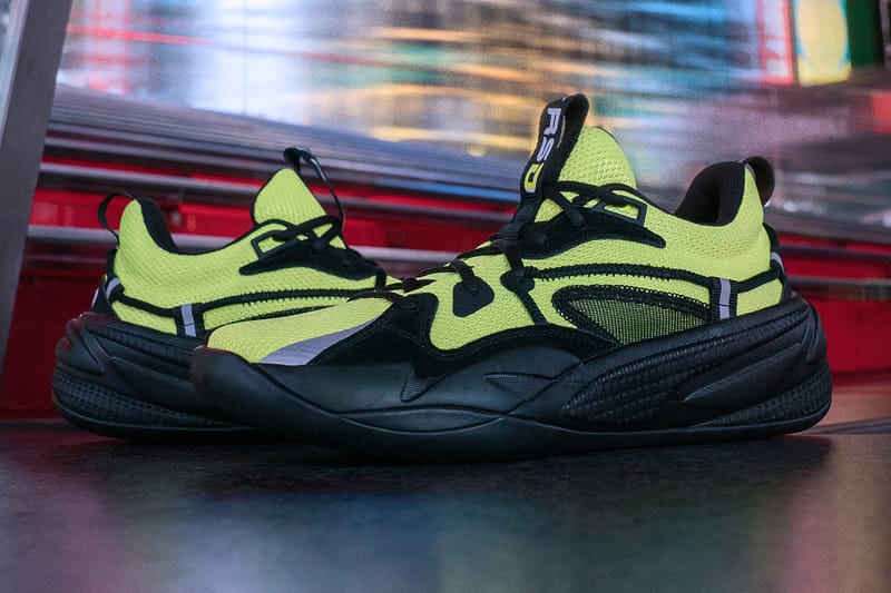 black and lime green puma shoes