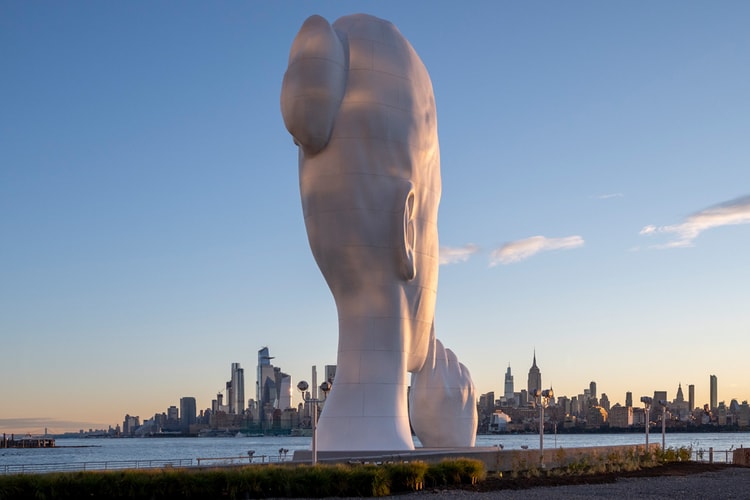 Jaume Plensa Unveiled a Massive Sculpture on the Hudson River Waterfront