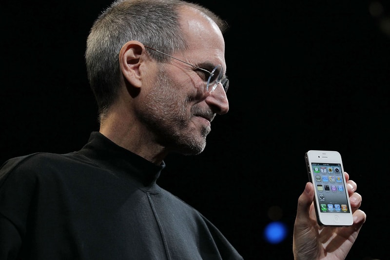 Former Apple Design Chief Jony Ive Pens Letter for Steve Jobs 10 Years After His Death