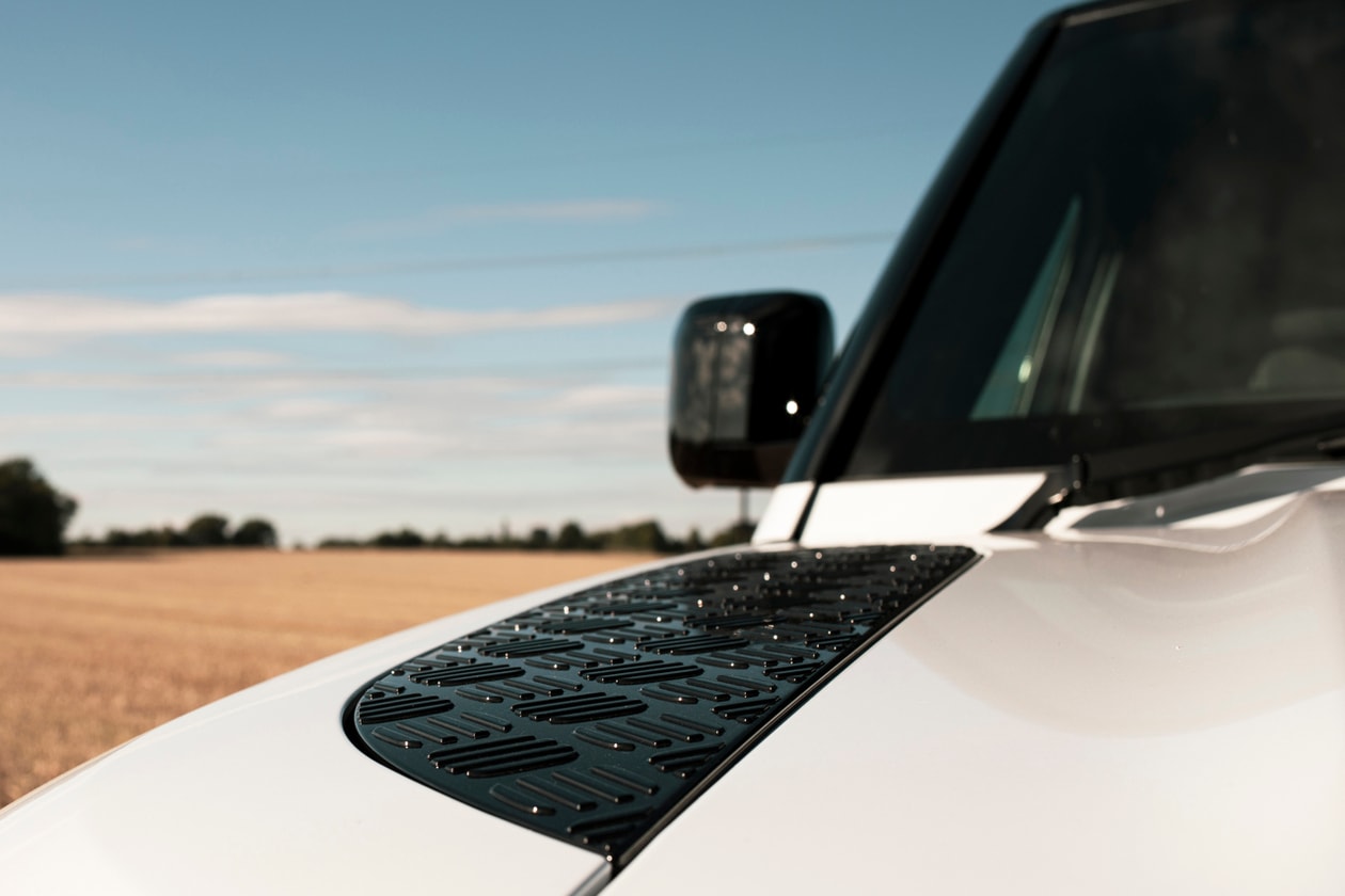 Land Rover Defender 90 V8 Driven Test Drive On Road Field Off-Roading Supercharger 4x4 SUV British Fuel Crisis Petrol Review First Look