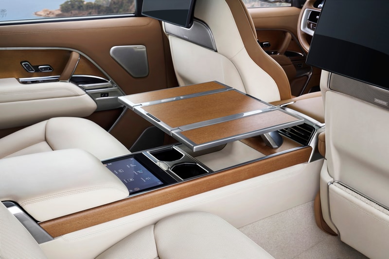 Land Rover Range Rover 2022 New Model Design Released Unveiled First Look RR Vogue SV V8 Electric Hybrid PHEV Models Luxury Refinement SUV Four Five Seven Seats Technology Power Speed Performance