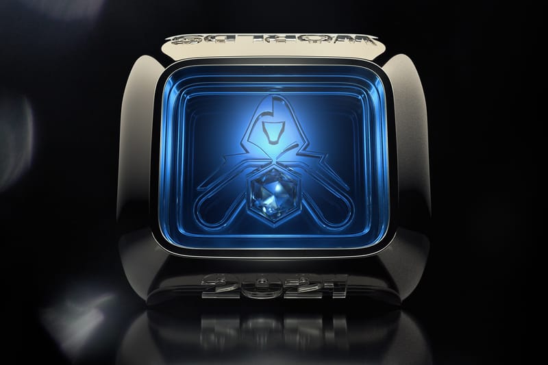 Take an Official Look at Mercedes-Benz's 'League of Legends' 2021 World Championship Rings