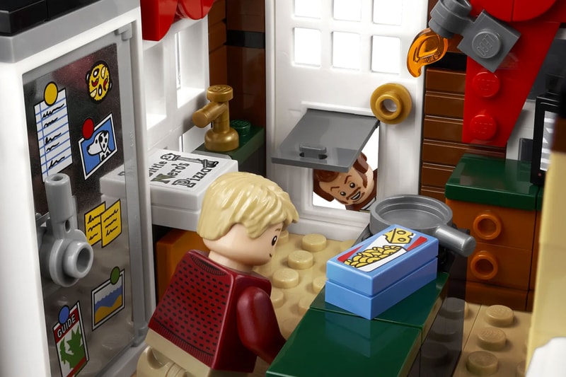 LEGO Ideas Home Alone McCallister family residence holiday set chirstmas films macaulay culkin toys