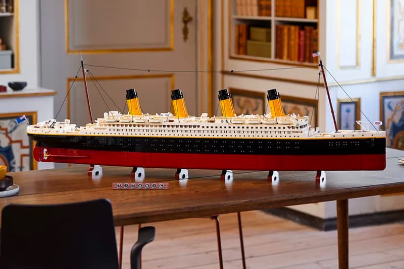 LEGO 9090 Piece RMS Titanic Largest Official Set Ever 1.35 meters 135 cm largest biggest longest maritime cruise ship stand nameplate three instruction books release info 