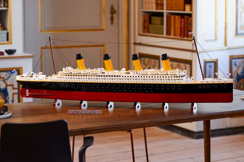 LEGO 9090 Piece RMS Titanic Largest Official Set Ever 1.35 meters 135 cm largest biggest longest maritime cruise ship stand nameplate three instruction books release info