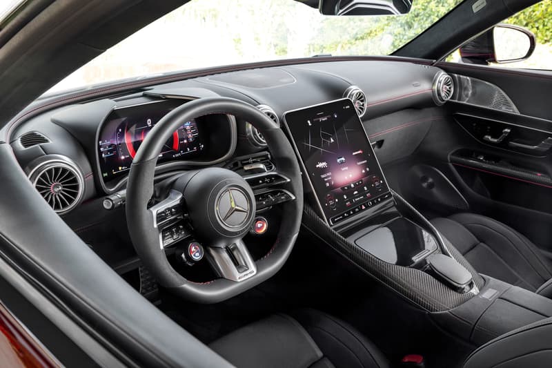 Mercedes-AMG SL 2022 Soft Top Roadster Convertible SL63 SL55 V8 4MATIC+ Active Aerodynamics Sportscar German Release Information Price Speed Performance