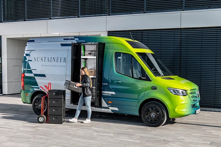 Mercedes-Benz's Sustaineer Electric Delivery Van Concept Can Purify Surrounding Air