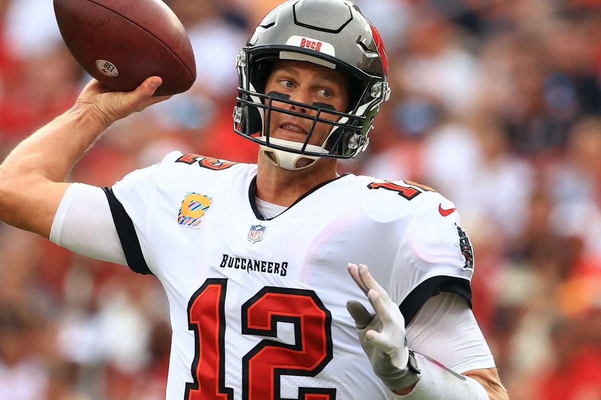 Tom Brady Becomes First-Ever Player To Throw 600 Touchdowns nfl tampa bay buccaneers quarterback qb american football chicago bears mike evans
