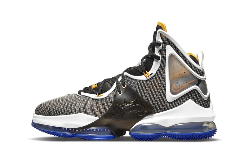 Nike LeBron 19 "Harwood Classic" DC9340-002 Release Nike Basketball